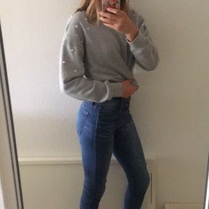 Grey comfy pearl sweater/pullover